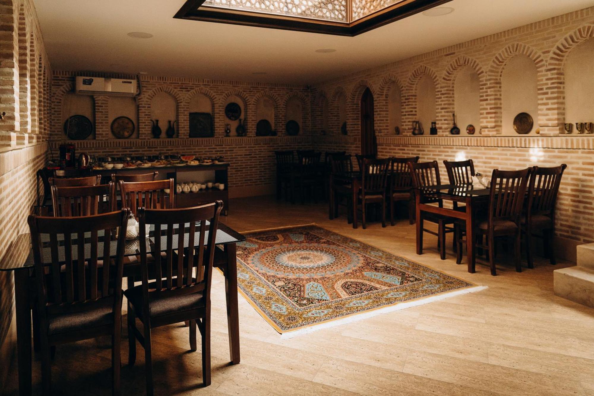 Hotel Shohrud Buhara Kültér fotó