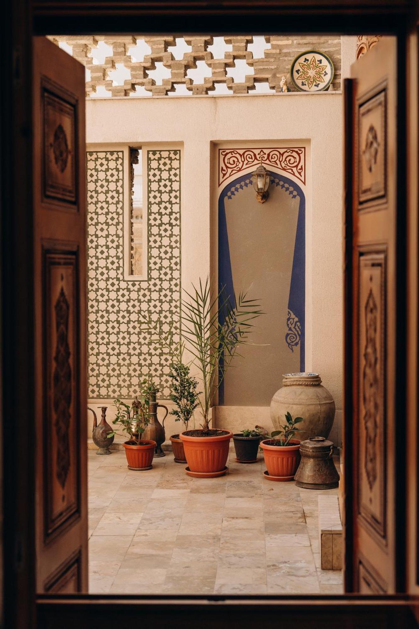 Hotel Shohrud Buhara Kültér fotó